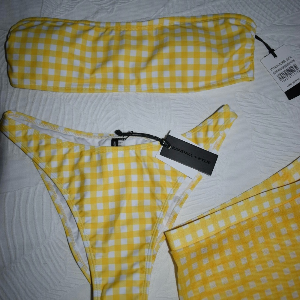 NWT KENDALL AND KYLIE BIKINI SET - Picture 2 of 7